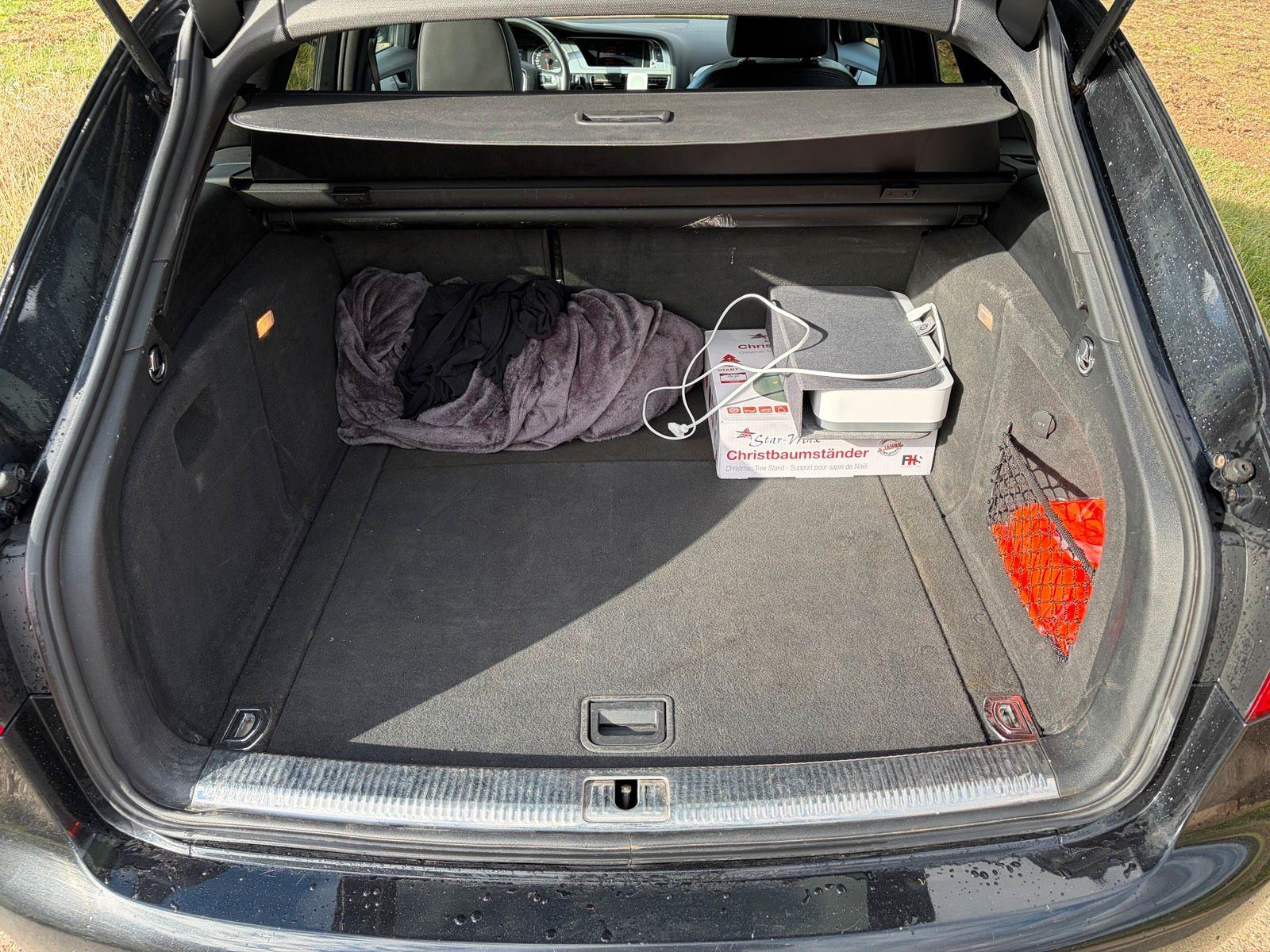 Audi A4 2010 — двигун 211 HP (155kW)