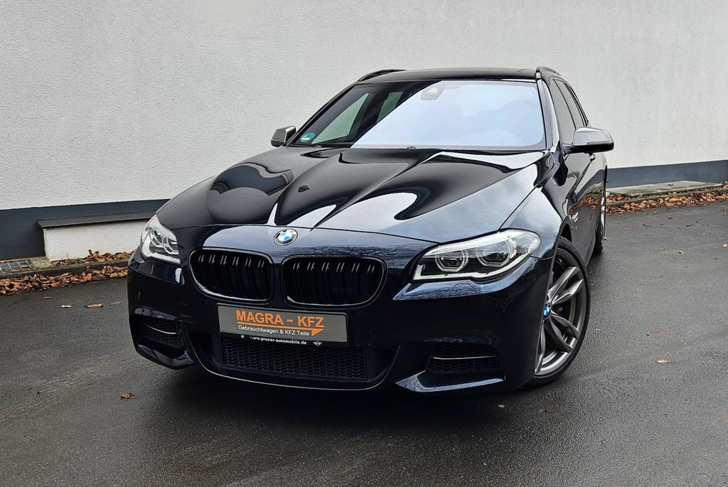 BMW M550