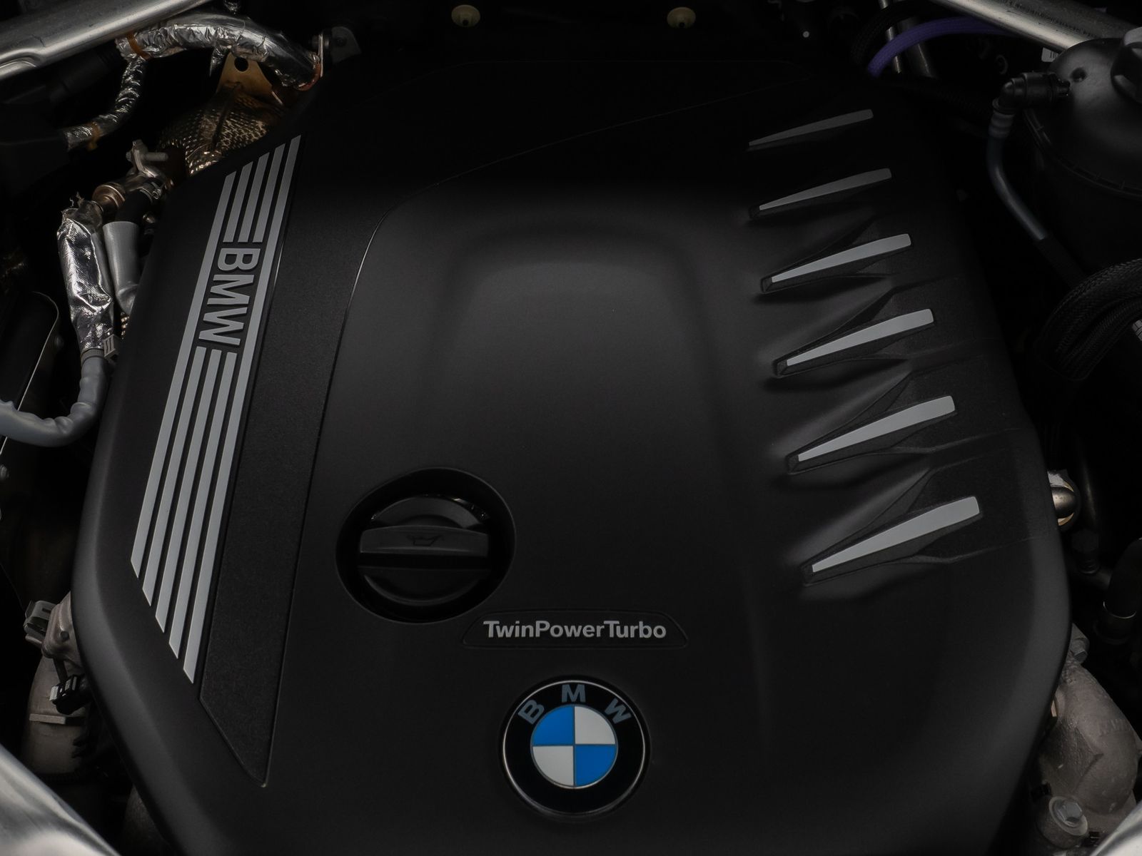 Fahrzeugabbildung BMW X5 xD30d M Sport 360°HUD DAB H/K ACC Komfort 21"