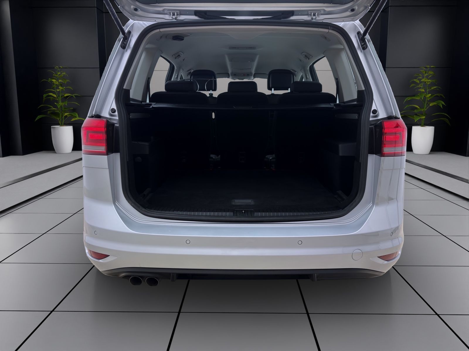 Volkswagen Touran - Bild 4