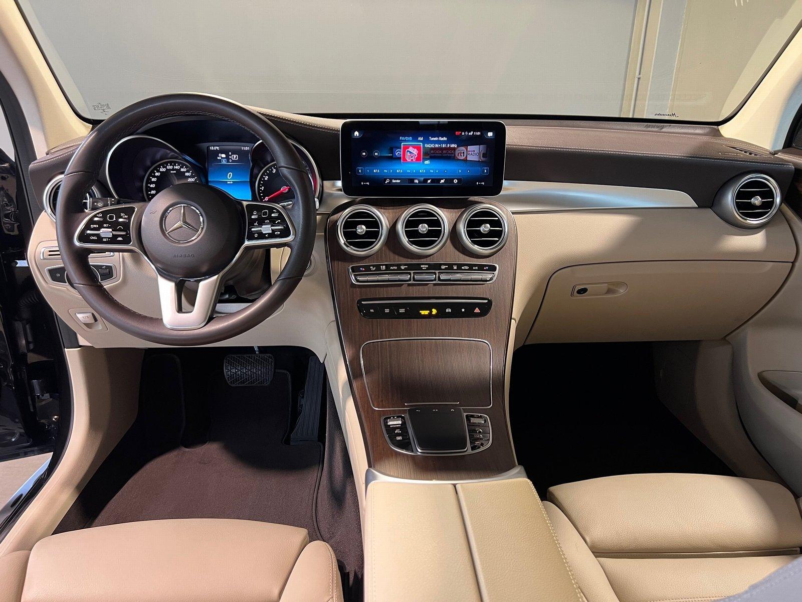 Mercedes-Benz GLC 300 e 4M Exclusive AHK/Distr/Leder/Kamer/LED