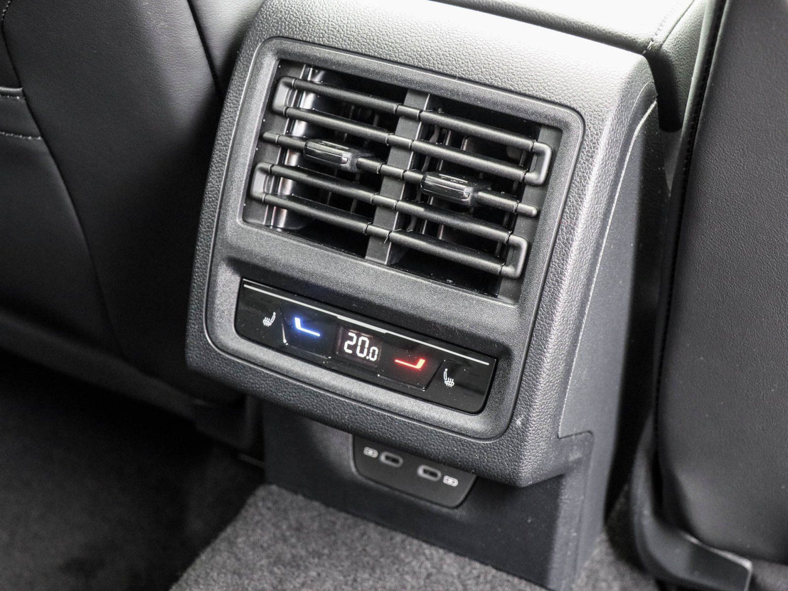Volkswagen Golf - Bild 14