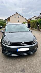 Volkswagen Touran 1.6 TDI Trendline 7 Sitzer /AHK  - Volkswagen Touran Trendline mit Diesel-Antrieb