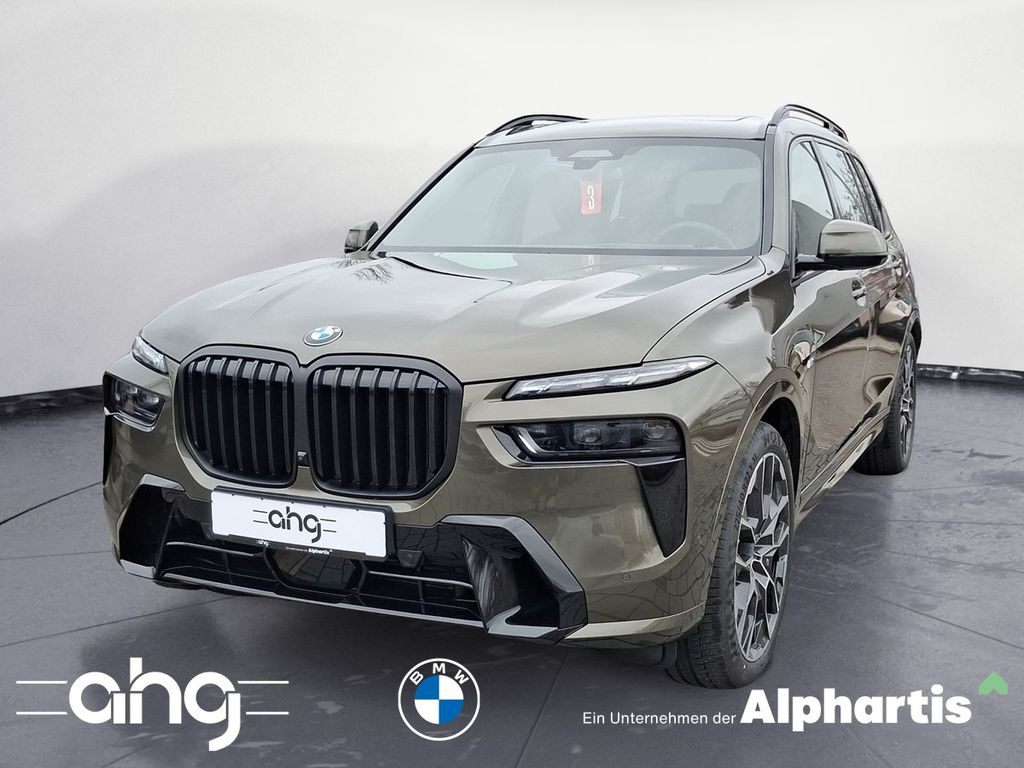 Image of BMW X7