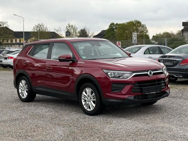 Ssangyong Korando 4x2 KAMERA+TEMPOMAT+CAR PLAY+AHK+LM