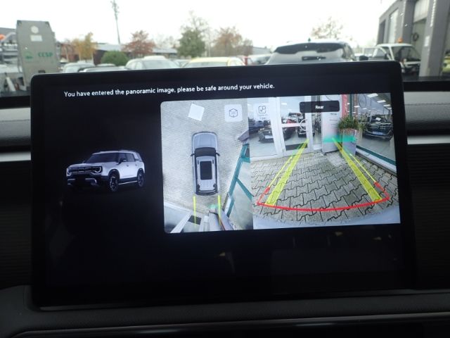 Fahrzeugabbildung BAIC BJ30 4WD HEV El. Panodach Leder digitales Cockpi