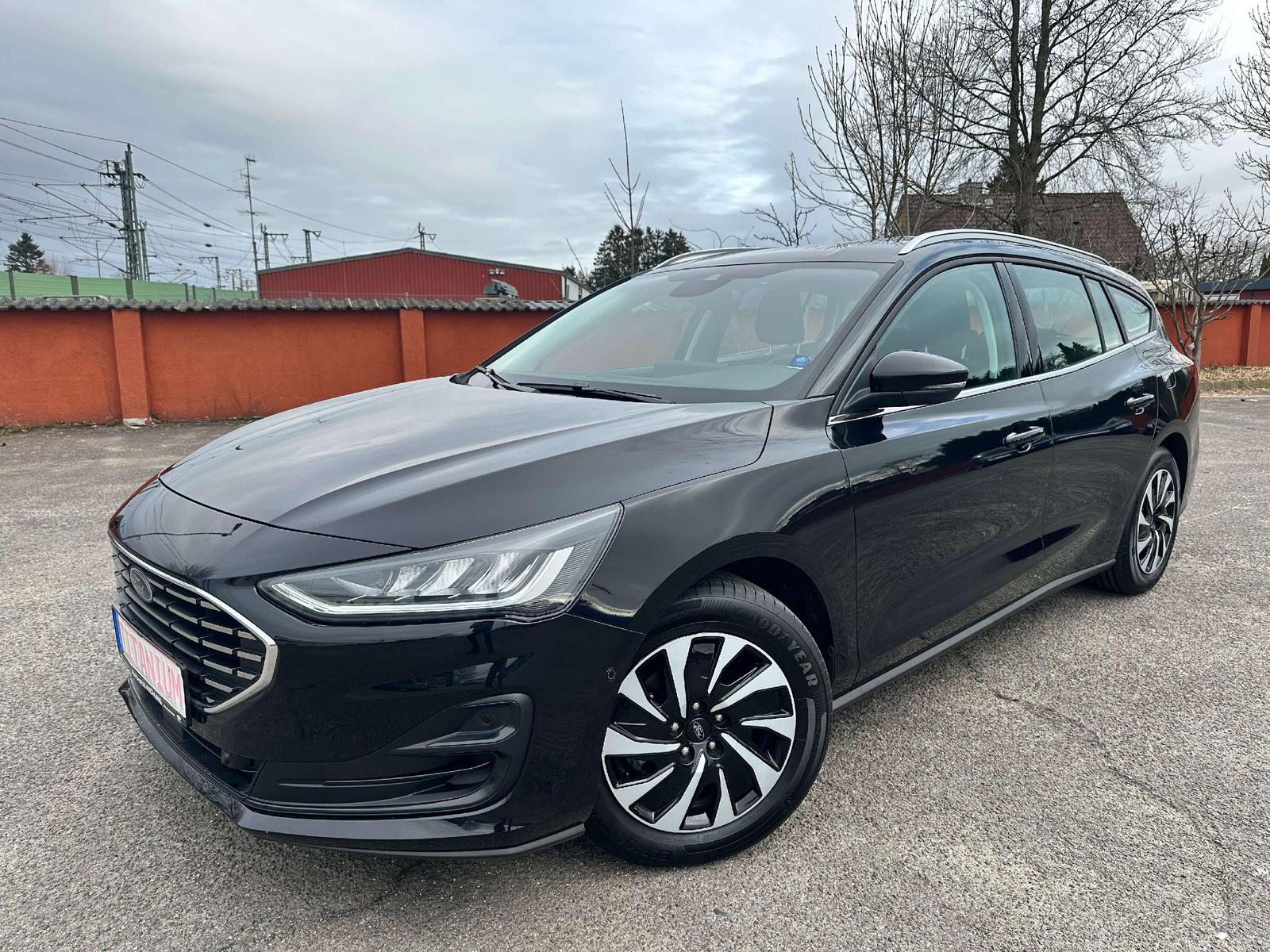 Ford Focus Titanium B O, AHK etc.