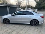 Mercedes-Benz A 180 7G-DCT AMG Line Edition 1 Pano Night Paket - Mercedes-Benz A 180: 7g Dct