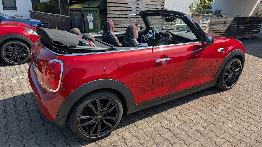 Image of MINI Cooper Cabrio