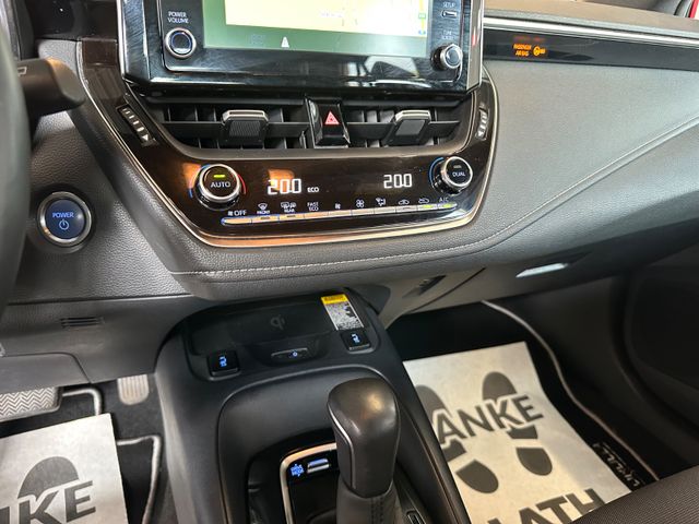 Toyota Corolla  Hybrid Club