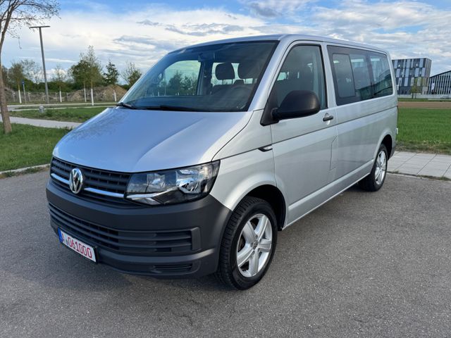 Volkswagen T6 Kombi 9 Sitzer