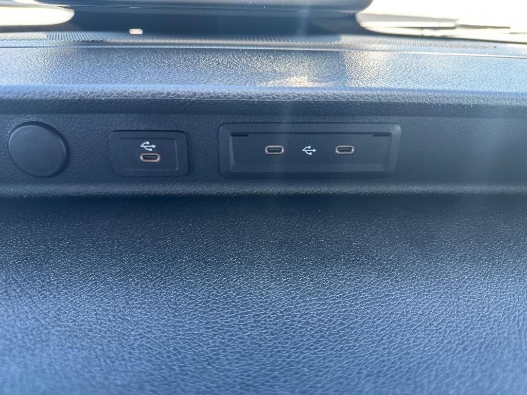 Fahrzeugabbildung Mercedes-Benz Sprinter 315 CDI Kasten BASE L2H2 AHK KAM SpurA