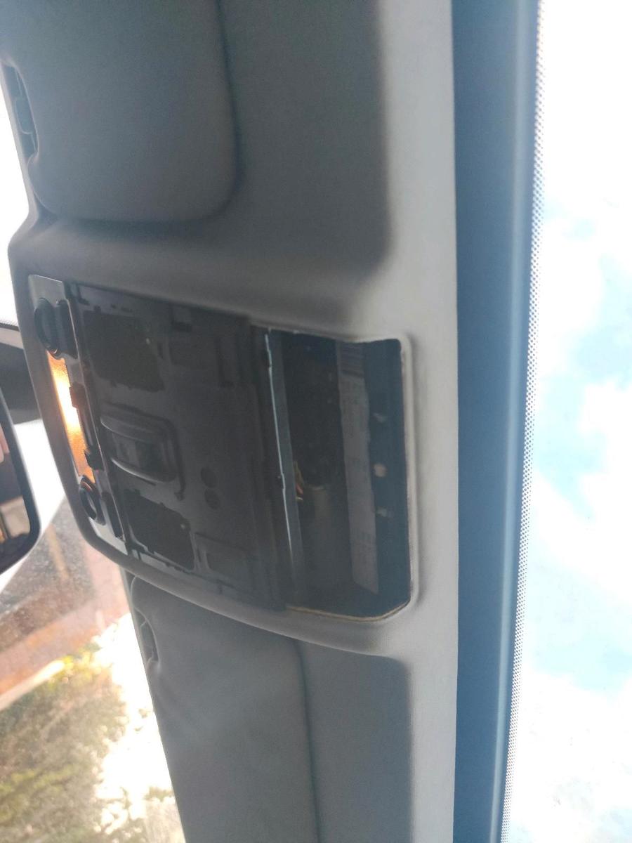 BMW 320 2006 — photo 10