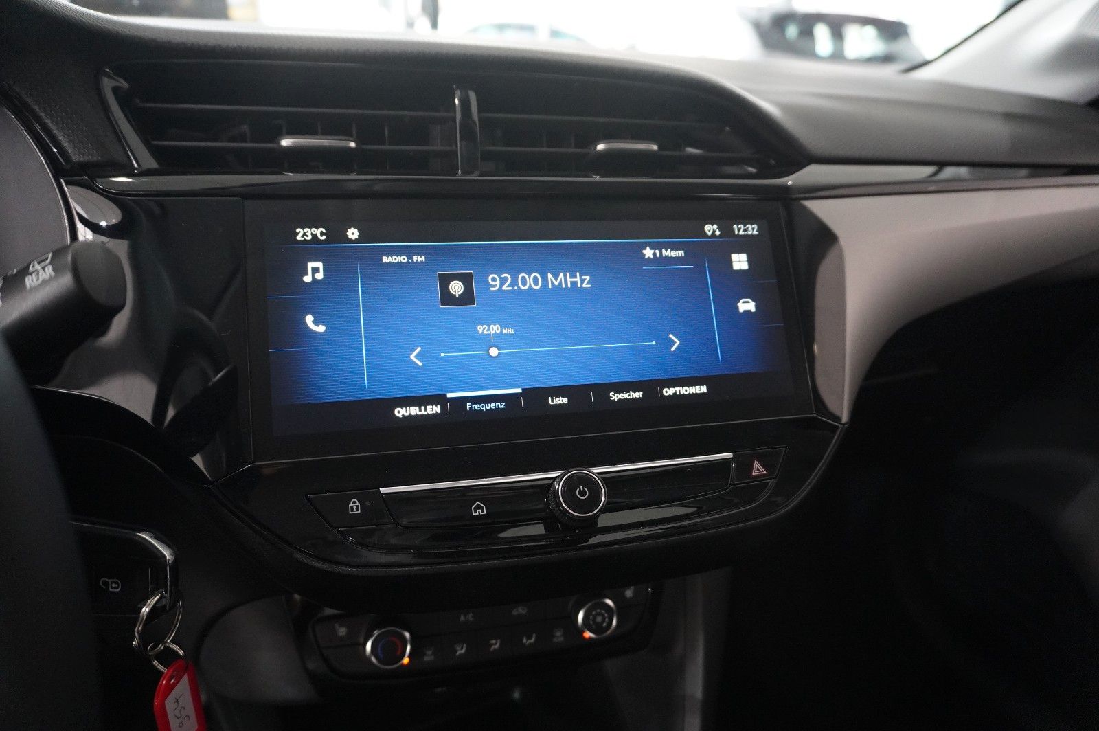 Fahrzeugabbildung Opel Corsa F 1.2 FACELIFT NAVI/LED/KAMERA/VIRTU./DAB+