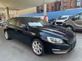 Volvo V60 2.0 D3 Edition NAVI XENON PDC - Volvo V60 Edition mit Diesel-Antrieb
