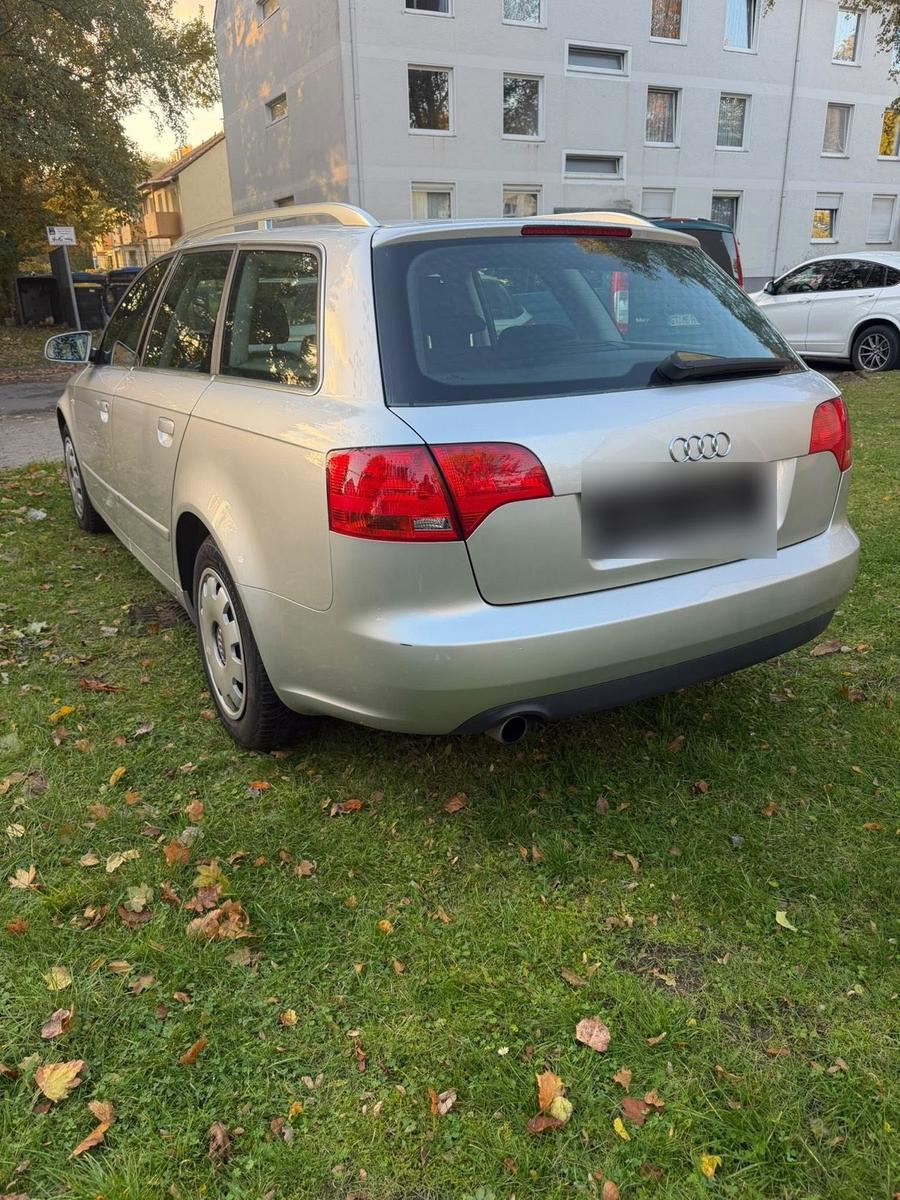 Audi A4 2006 — двигун 102 HP (75kW)