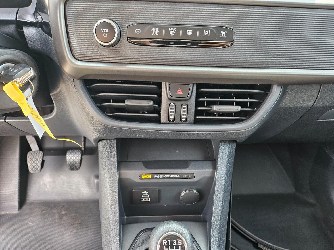 Fahrzeugabbildung Ford Transit Courier Trend