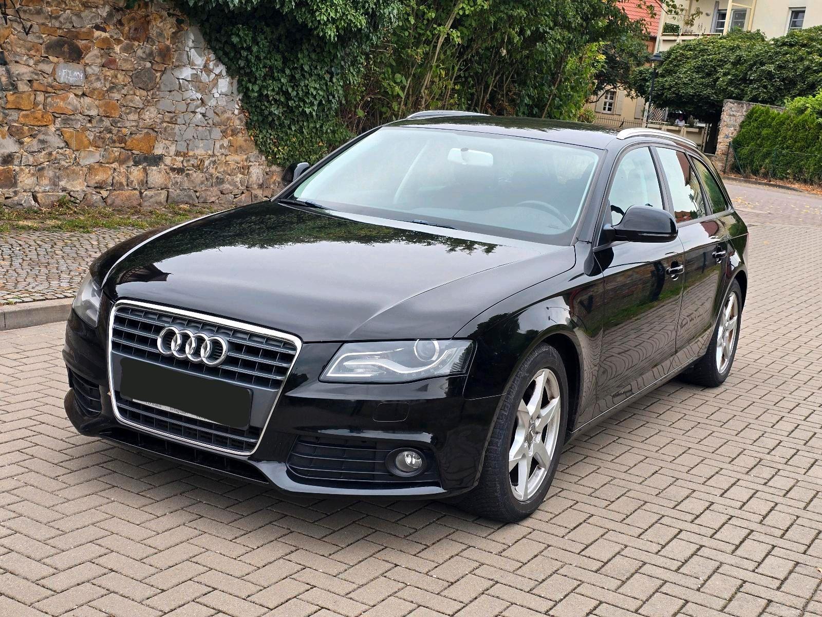 Audi A4 2008 — photo 7