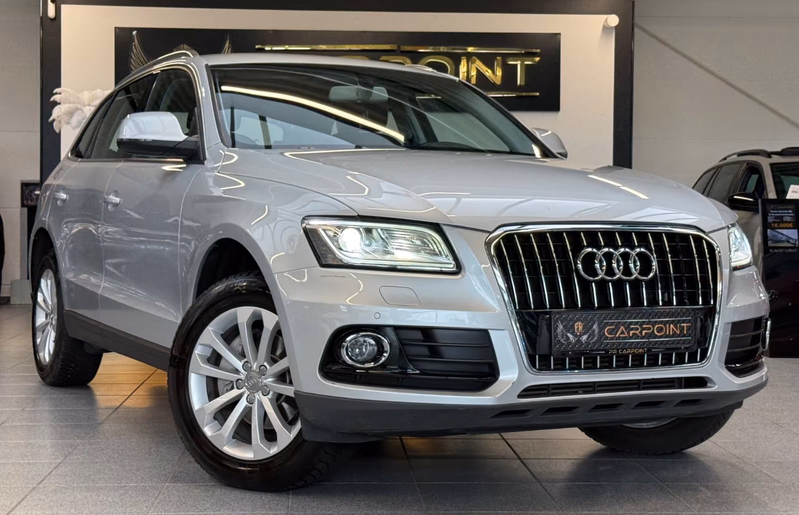 Audi Q5 2.0 TFSI Quattro / XENON / ALCANTARA / AHK