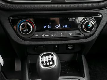Hyundai i10 1.2 Trend Spurhalteassistent Kamera Navi