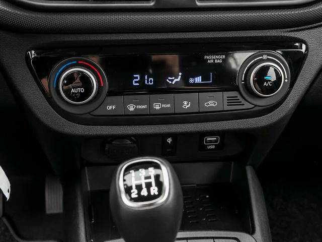 Hyundai i10 1.2 Trend Spurhalteassistent Kamera Navi