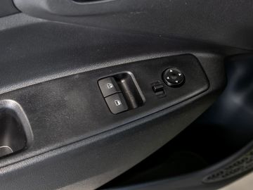 Hyundai i10 1.0 Trend Kamera Navi Spurhalteassistent DAB