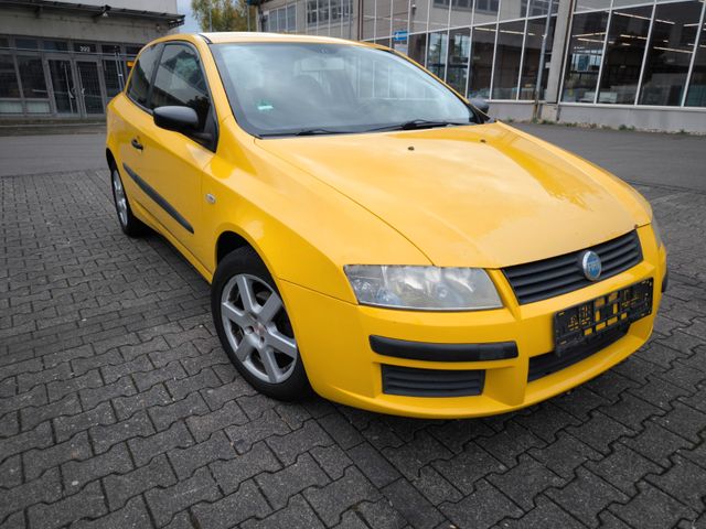 Fiat Stilo 1.4 16V - HU 07/25, 6 Gang 