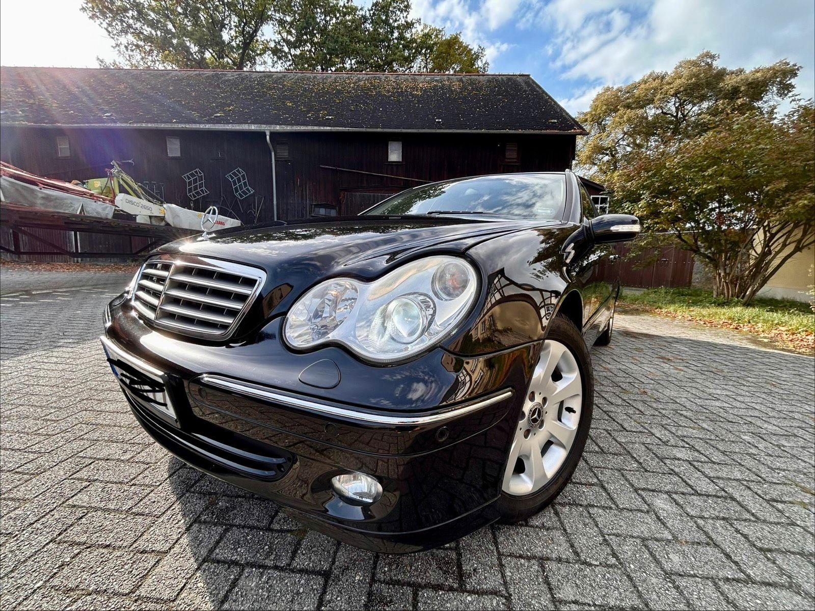 Mercedes-Benz C180 2006 — engine 143 HP (105kW)