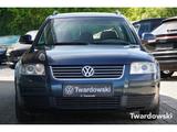Volkswagen Passat Variant Klima Anhängerkupplung - Volkswagen Passat aus 2004: Kombi