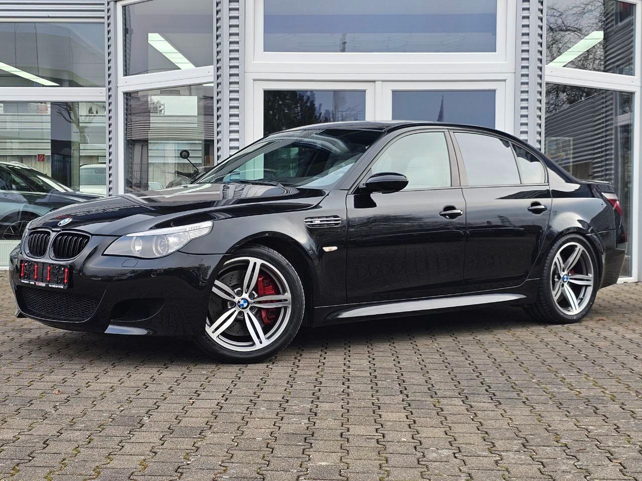 BMW M5 Limosine Mem. Head Up TÜV/Service Neu