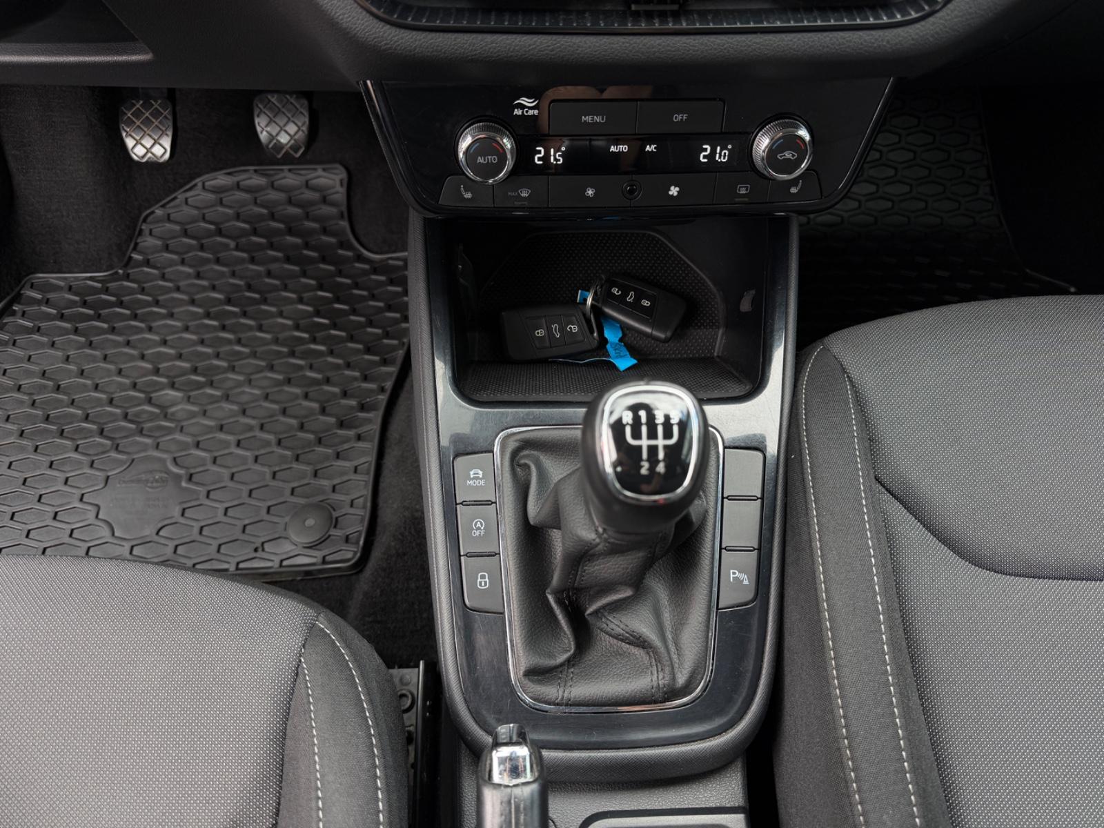 Skoda Fabia 1.0 TSI Selection*R-Kamera*Apple Car Play*, миниатюра 26