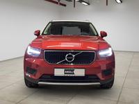 Volvo XC 40 T4 2WD Momentum LED / RFK / UVM.