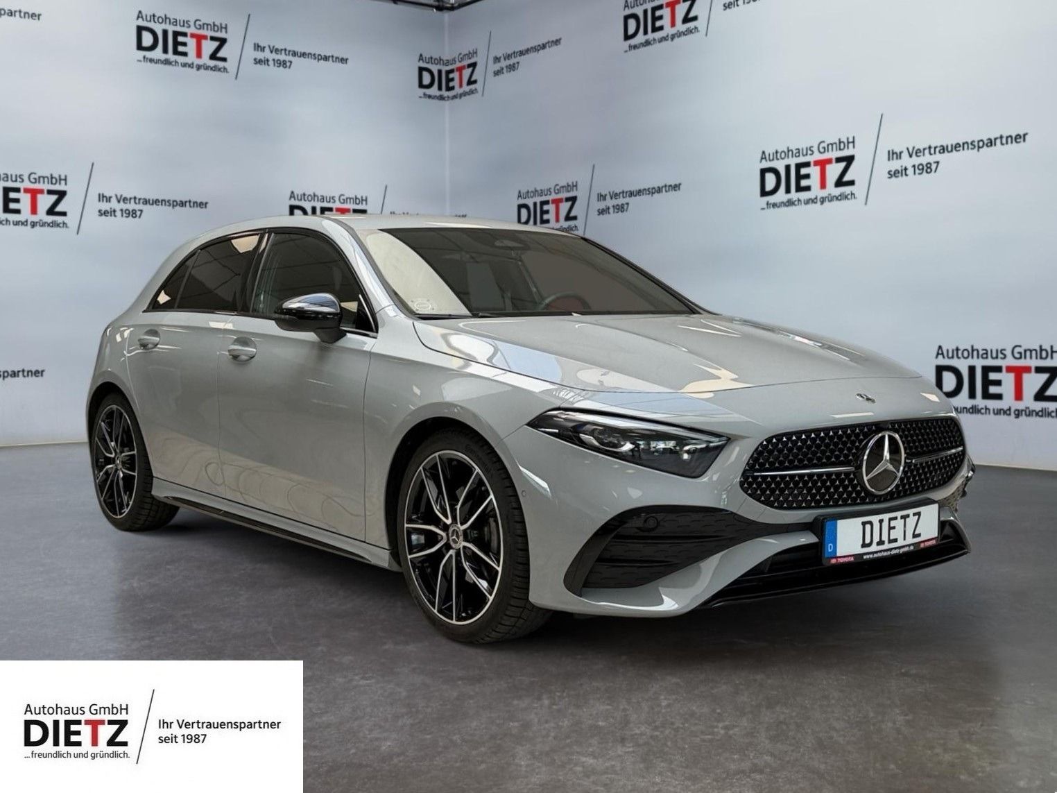 Mercedes-Benz A 200 d AMG 8G MBEAM WIDE DISTR KAM NAVI MBUX foto 1