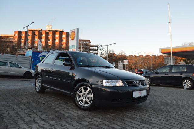 Audi A3 1.6 Ambiente