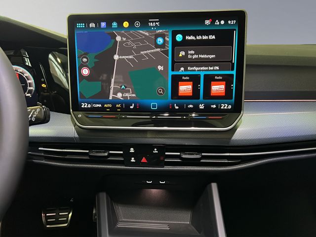 Golf VIII Variant Life 2.0 TDI DSG AHK