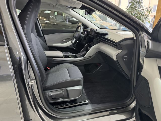 Ford Explorer Select AWD