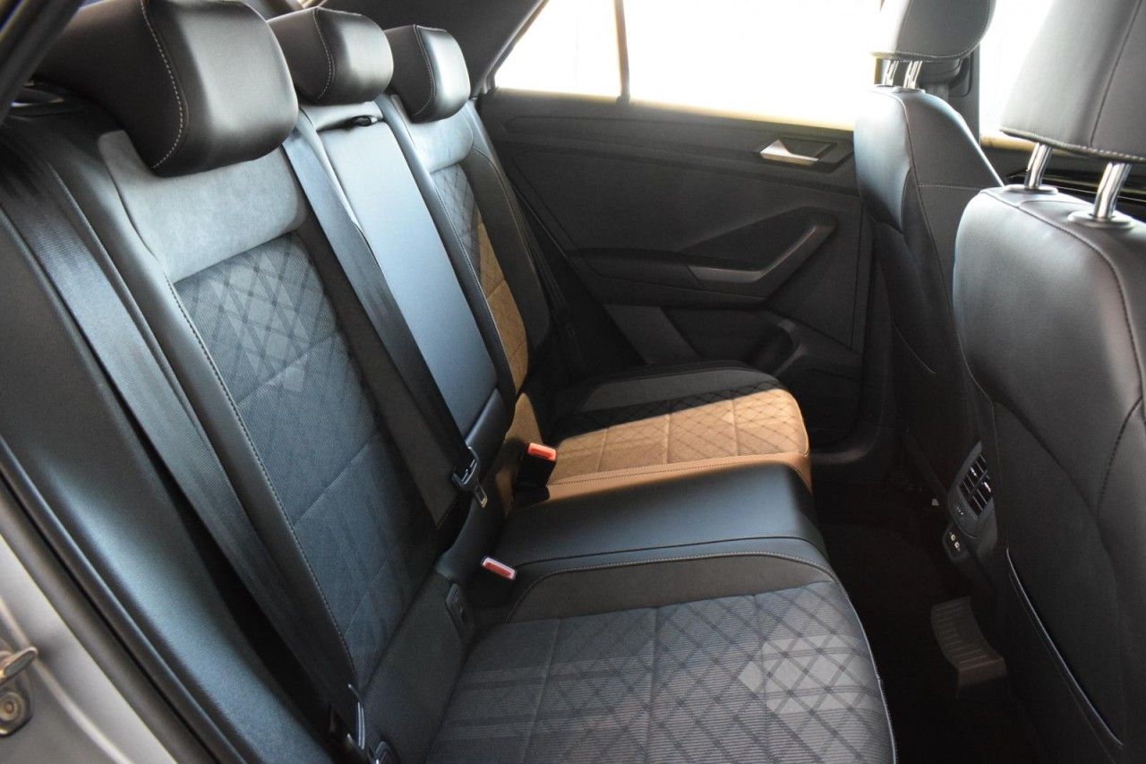 Volkswagen T-Roc - Bild 8