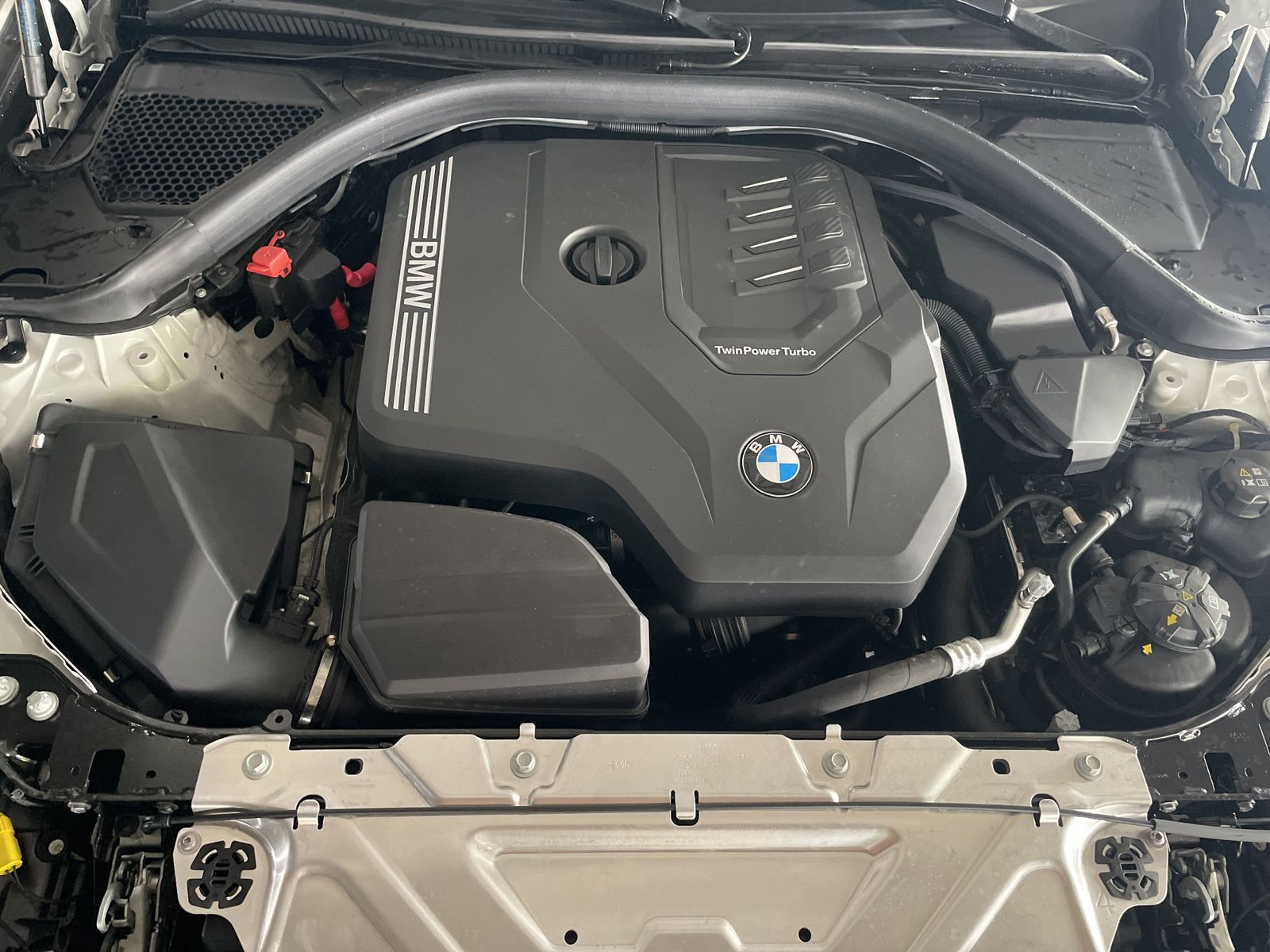 BMW 330 - Bild 15