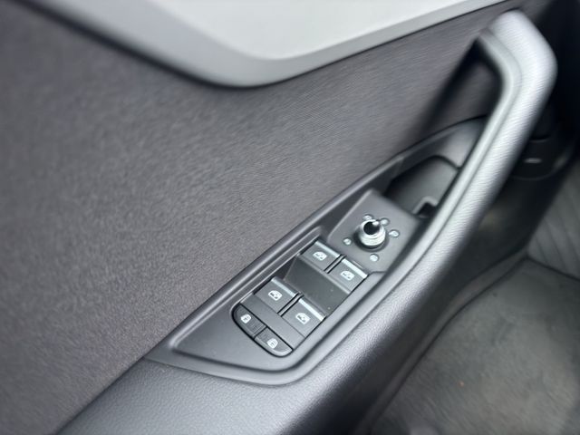 A4 Avant 35 2.0 TDI S-tronic KAMERA NAVI AHK ACC