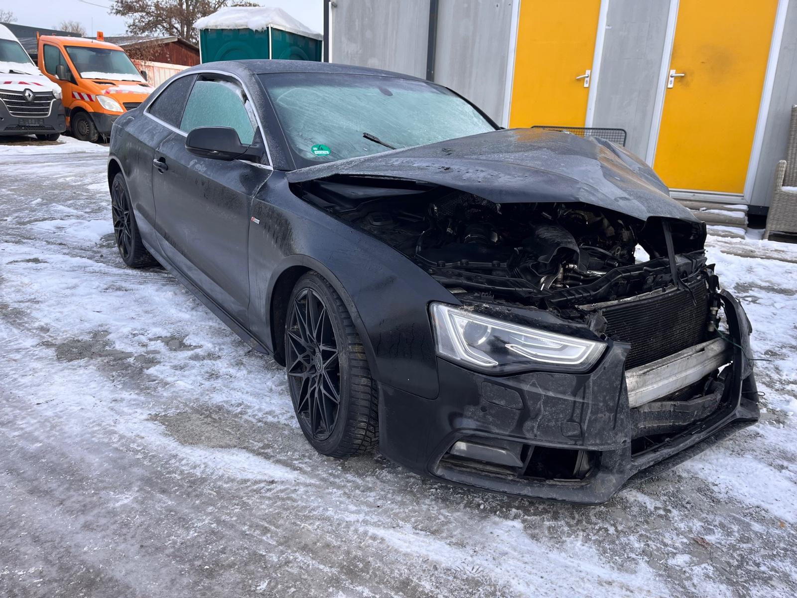 Audi A5 Coupe 2.0 TDI  quattro S Line