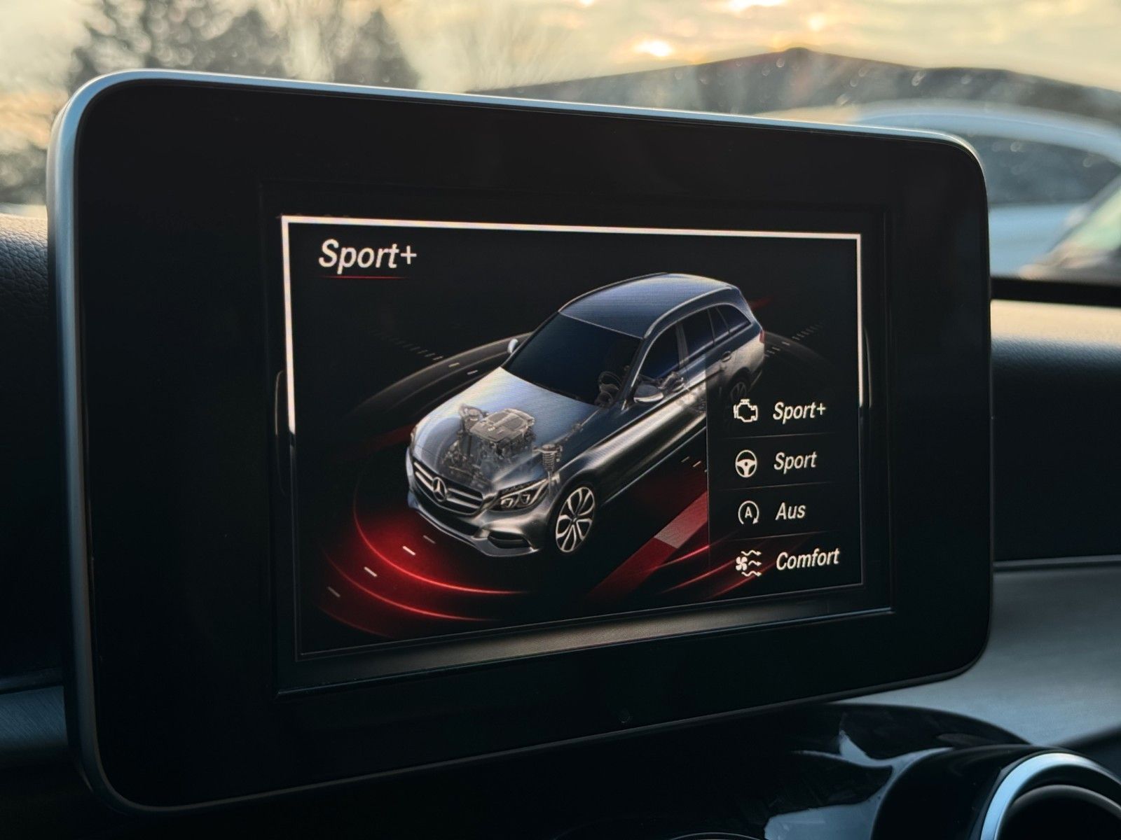 Fahrzeugabbildung Mercedes-Benz C 220d *AMG-Line*ACC*Parkass*Vollleder*LED