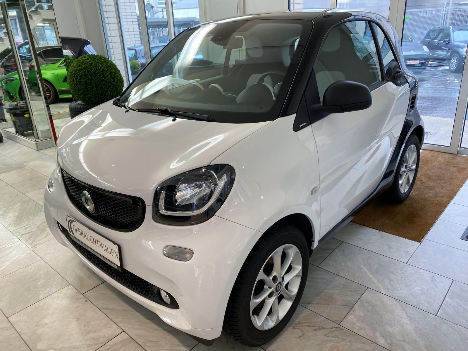 Smart fortwo Passion/Pano/Sitzh/LM/LED