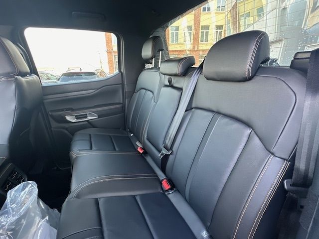 Fahrzeugabbildung Ford Ranger Wildtrak e-4WD Doppelkabine 2.0 Ecoblue E