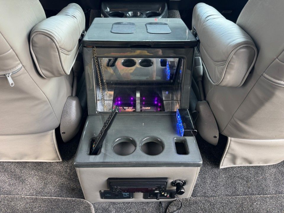 Fahrzeugabbildung Chevrolet Express Chevy Van Explorer Ltd. ALLRAD Stabitrac