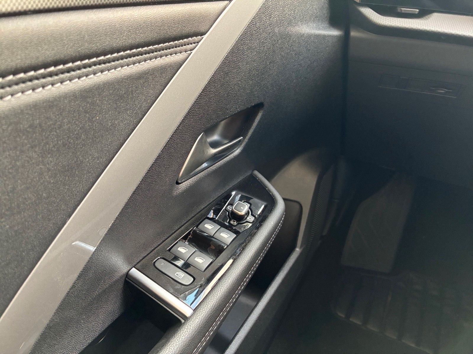Fahrzeugabbildung Opel Astra L GS 130PS Automatik/Matrix/Head-Up!