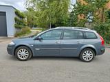 Renault 2.0 Benziner Automatik - Renault Megane mit Benzin-Antrieb: Kombi, 2.0