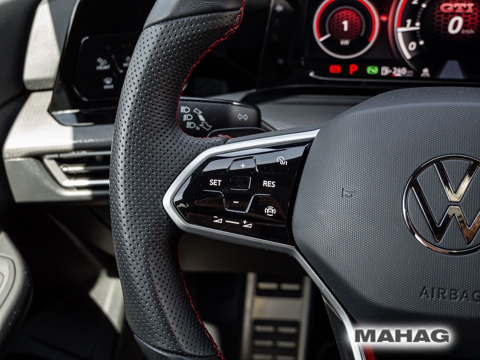 Volkswagen Golf VIII GTI Clubsport 2.0 TSI BlackStyle IQ.Li foto 19