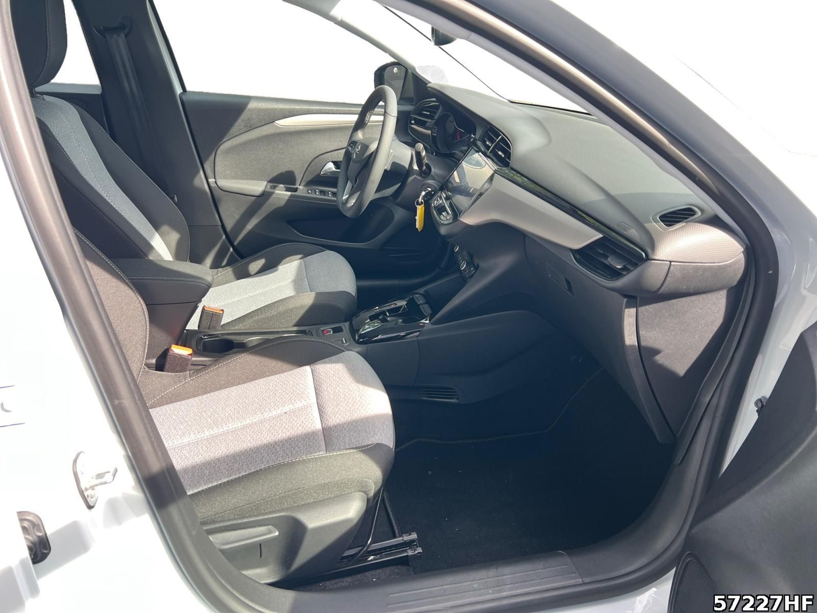 Fahrzeugabbildung Opel Corsa F Edition Hybrid 110 PS AT