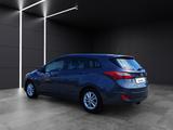 Hyundai i30 cw Classic*Klima*AUX-USB*LED-Tagfahrlicht* - Hyundai i30 I30cw mit Diesel-Antrieb