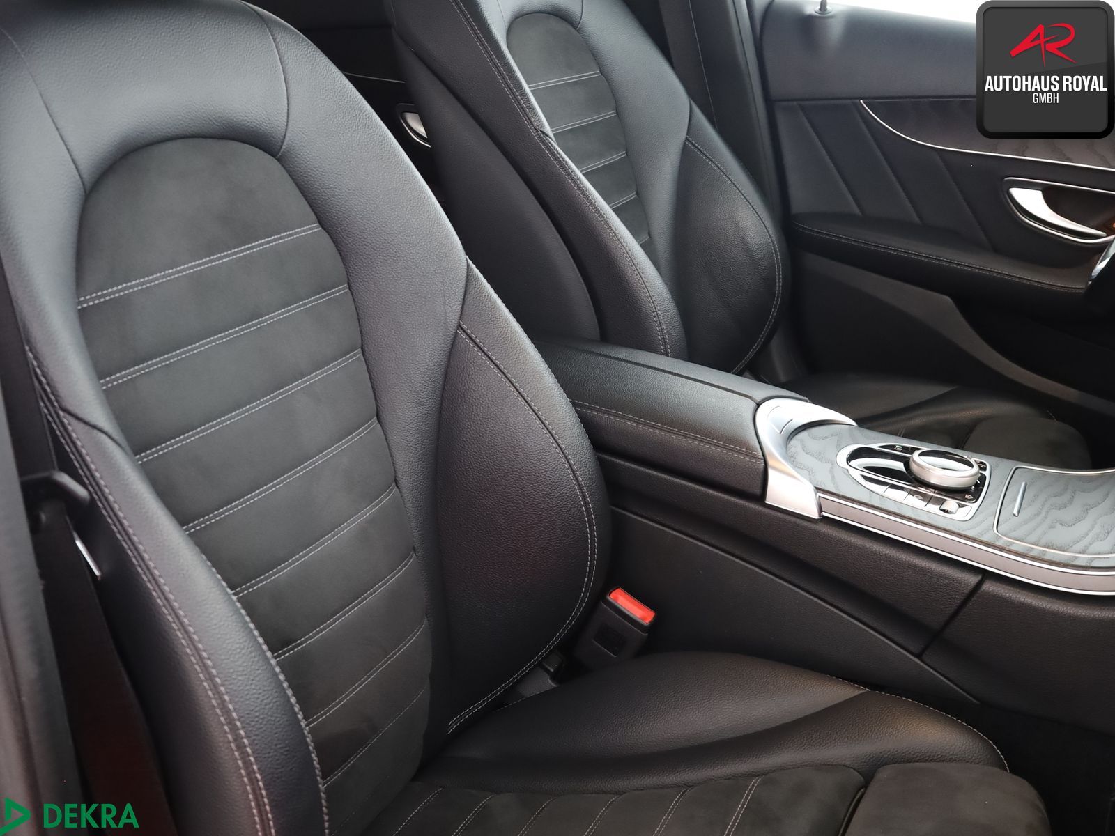 Mercedes-Benz C 220 d T 3x AMG NIGHT PANO,KEYLESS,AHK,CARPLAY foto 13